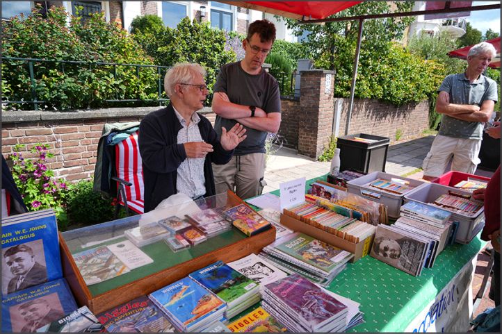 Deventer Boekenmarkt 8-2025