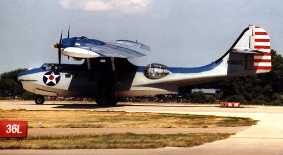No water in sight but Catalina N96UC is welcome too!