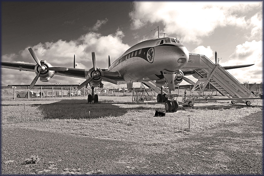 Lockheed L1049 Constellation F-BRAD, Nantes