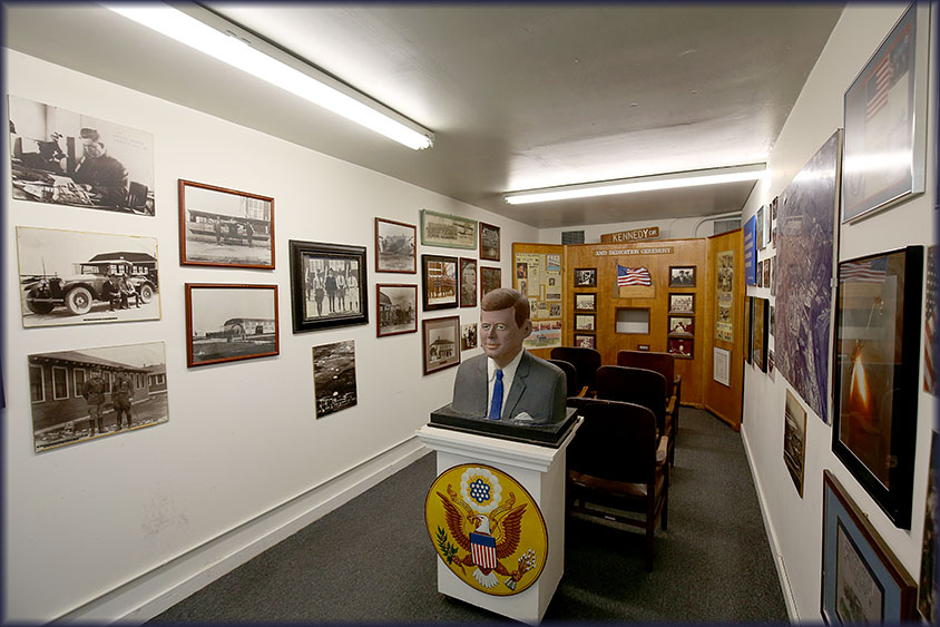 Texas Air Museum - Stinson Chapter