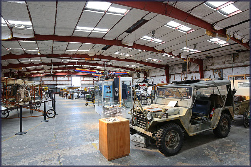 Texas Air Museum - Stinson Chapter