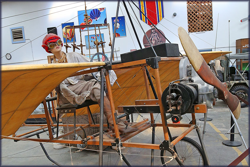 Texas Air Museum - Stinson Chapter