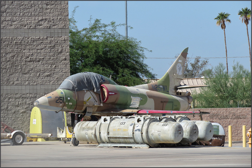 A-4 Skyhawk, N251WL