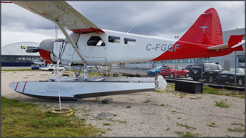DHC-2 at Vancouver, YVR-South 