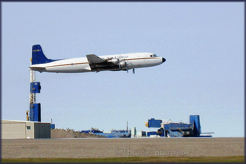 Everts' DC-6 at Deadhorse