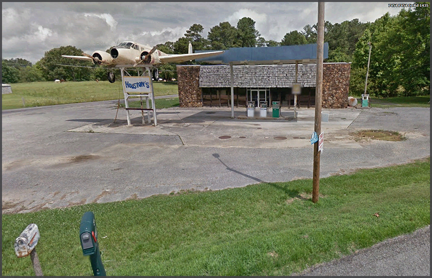 Beech 18 at abandoned gasstation - Vinemont,Alabama