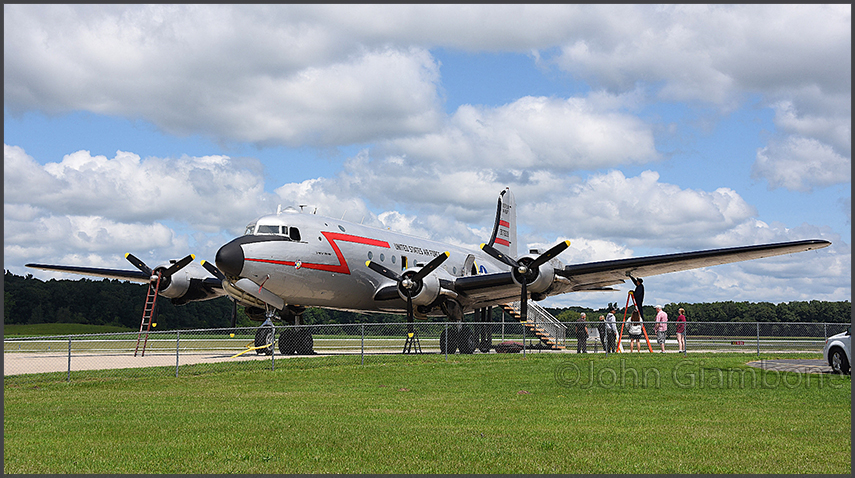 C-54 N500EJ / 317228 18Jul24 by John Giambone (c)
