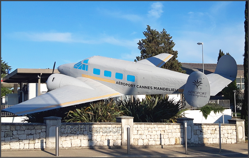 Beech 18 F-BUOP @Cannes-Mandelieu AP, by Rolf Larsson