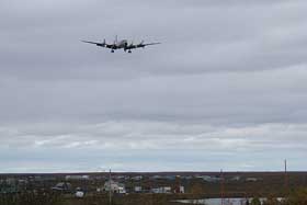 Everts DC-6 in approach 