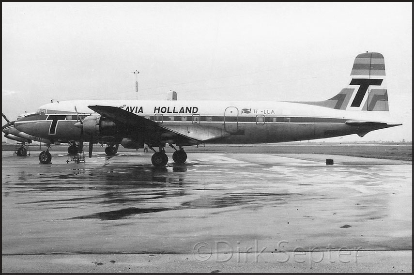 DC-6 TF-LLA by Dirk Septer