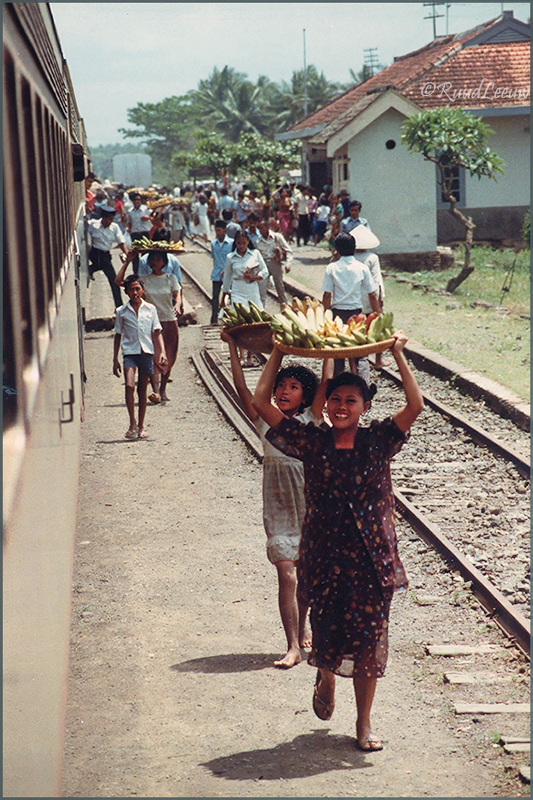 Indonesia travelogue 1981 - Ruud Leeuw (c)