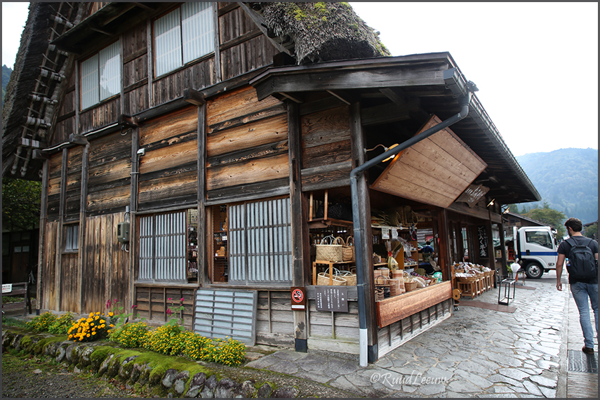 The historic village of Shirakawa-gō 