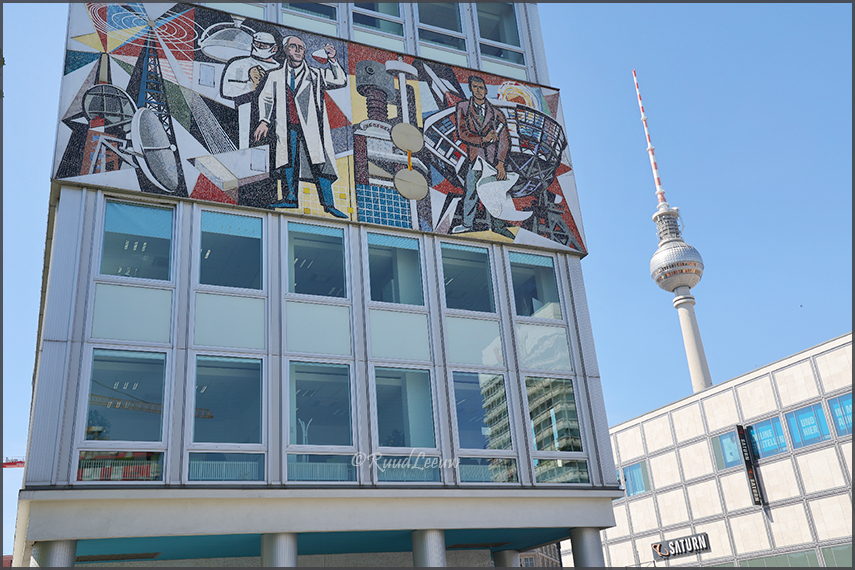 Alexanderplatz, Berlin; photography by Ruud Leeuw (2023)
