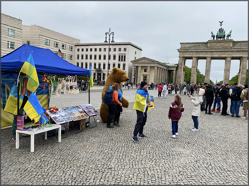Brandenburger Tor, Berlin; photography by Ruud Leeuw (2023)